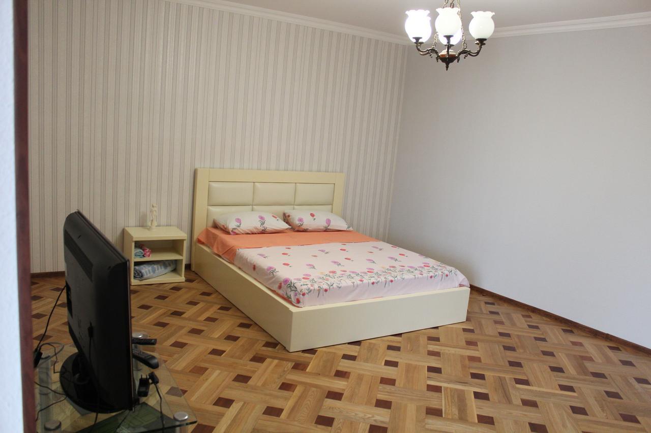 Guest House Stefanos Tbilisi Esterno foto