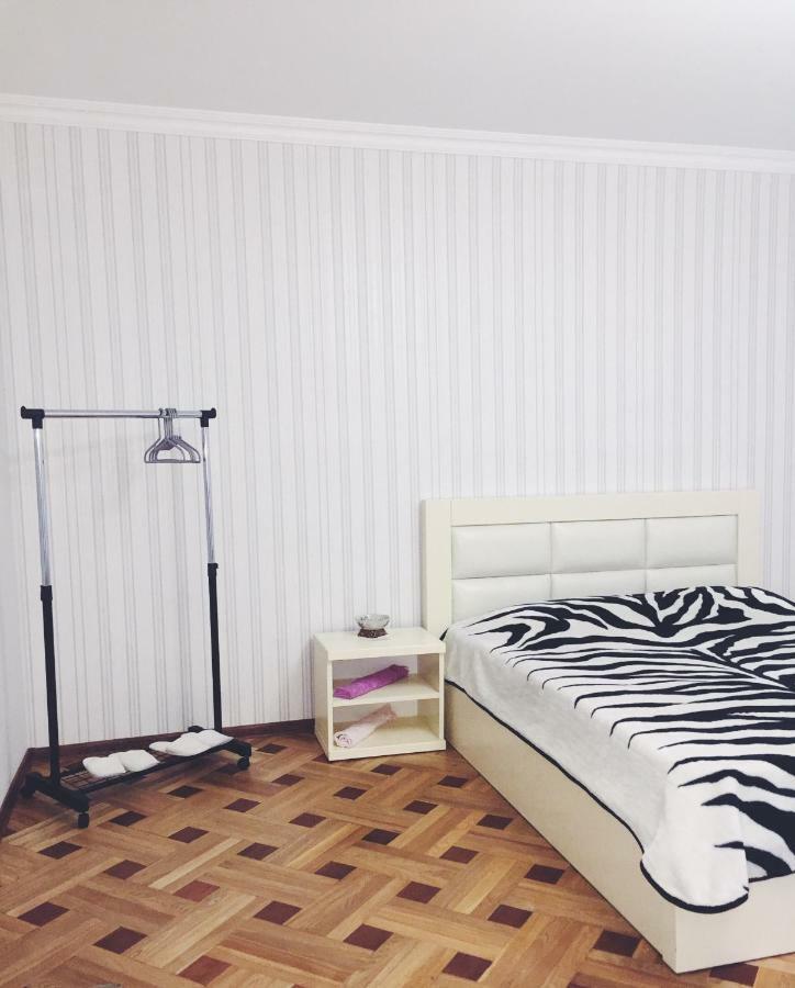 Guest House Stefanos Tbilisi Esterno foto